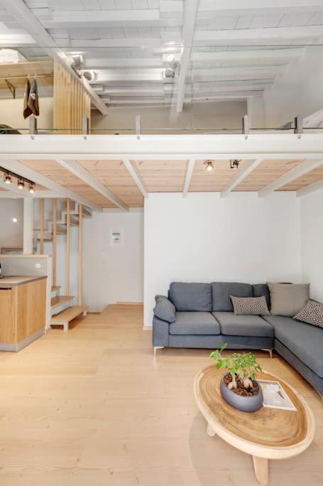 Nomade Vibrant Living Loft Ermoupoli Exterior foto