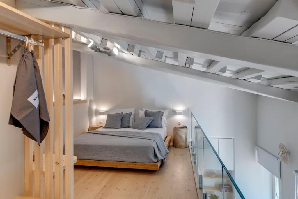 Nomade Vibrant Living Loft Ermoupoli Exterior foto