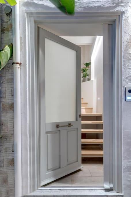 Nomade Vibrant Living Loft Ermoupoli Exterior foto
